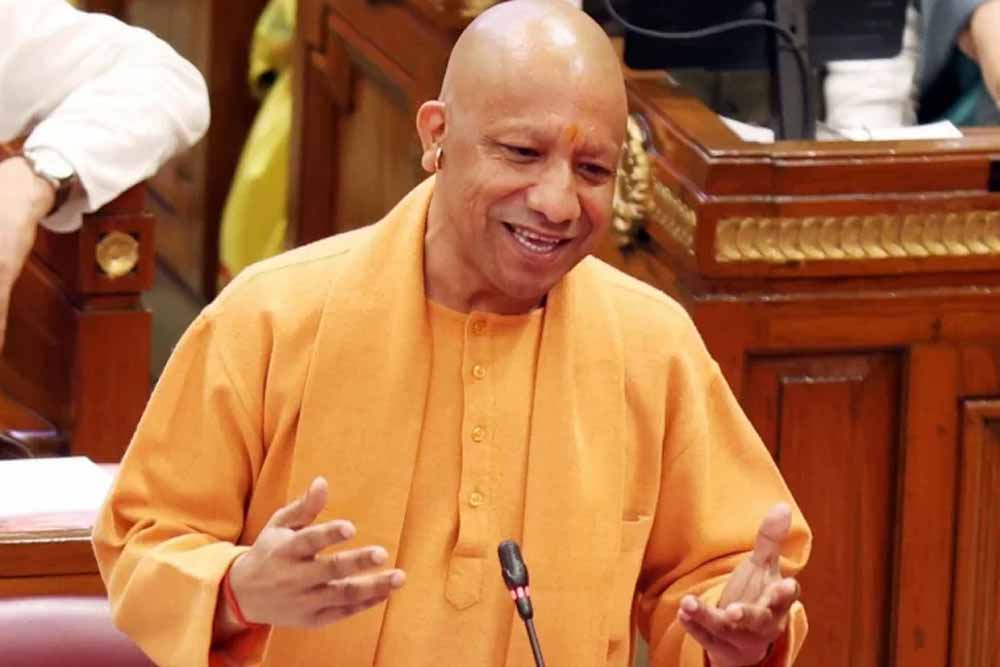 सीएम योगी के ‘टेंपल इकॉनमी मॉडल’ से मजबूत हो रही यूपी की अर्थव्यवस्था