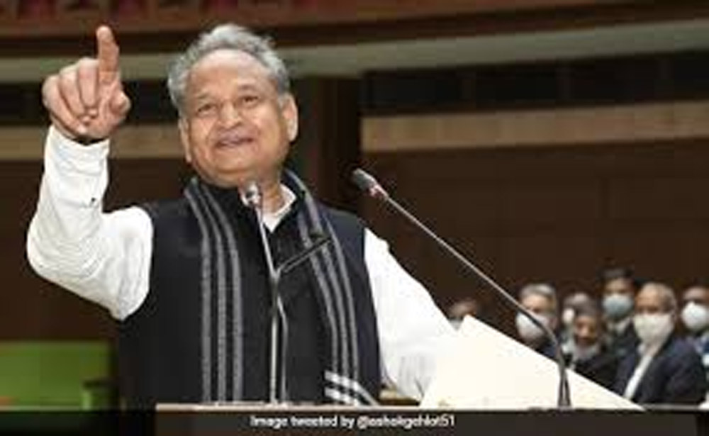 अशोक गहलोत का बड़ा बयान, राजनीति में परिवार को घसीटना गलत, वैभव गहलोत को कभी नहीं दिया आउट ऑफ टर्म लाभ