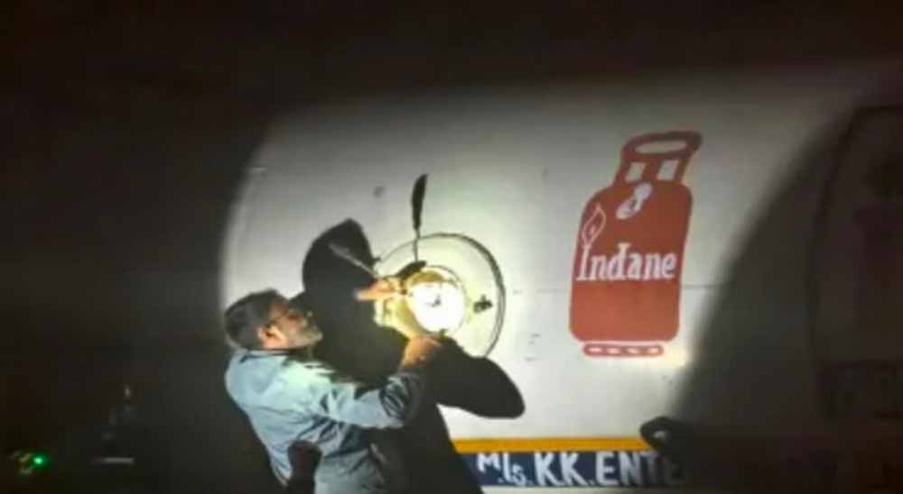 वाल्व फेल होते ही बढ़ा खतरा, दौसा में गैस टैंकर रिसाव पर जयपुर रेस्क्यू टीम की त्वरित कार्रवाई