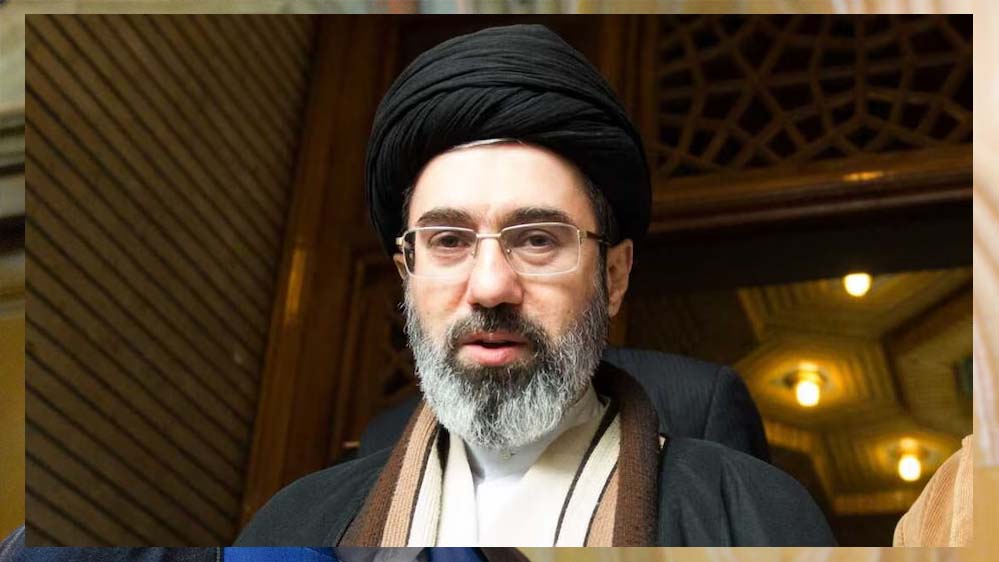 ईरान के सुप्रीम लीडर पर विवादित रिपोर्ट, कोमा और पैर कटने की खबरें वायरल