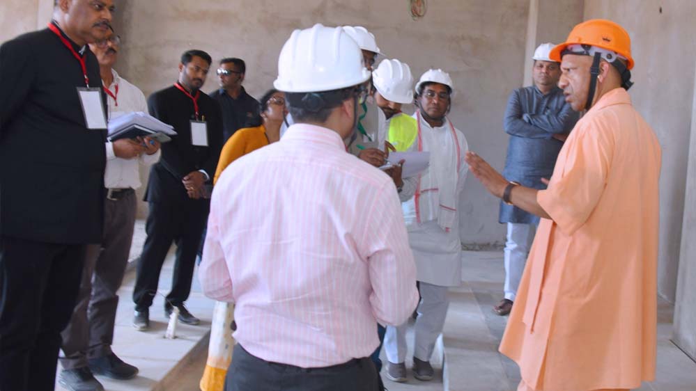 योगी आदित्यनाथ ने किया मां विंध्यवासिनी विश्वविद्यालय का निरीक्षण, सुधार के दिए निर्देश