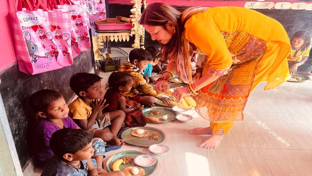 राज्यव्यापी अभियान में आंगनबाड़ी केंद्रों में न्योता भोज कार्यक्रम, पोषण और शिक्षा पर जोर