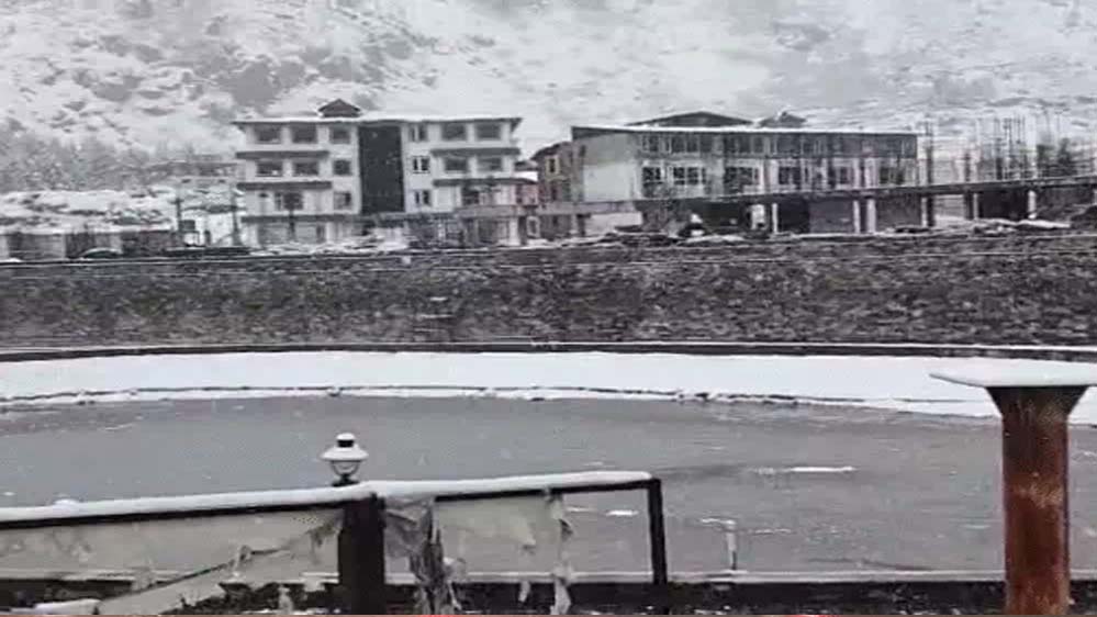 बारिश और ओलों का कहर: राजस्थान, MP में अलर्ट, हरियाणा में सड़कों पर पानी, उत्तराखंड के गंगोत्री धाम में बर्फबारी