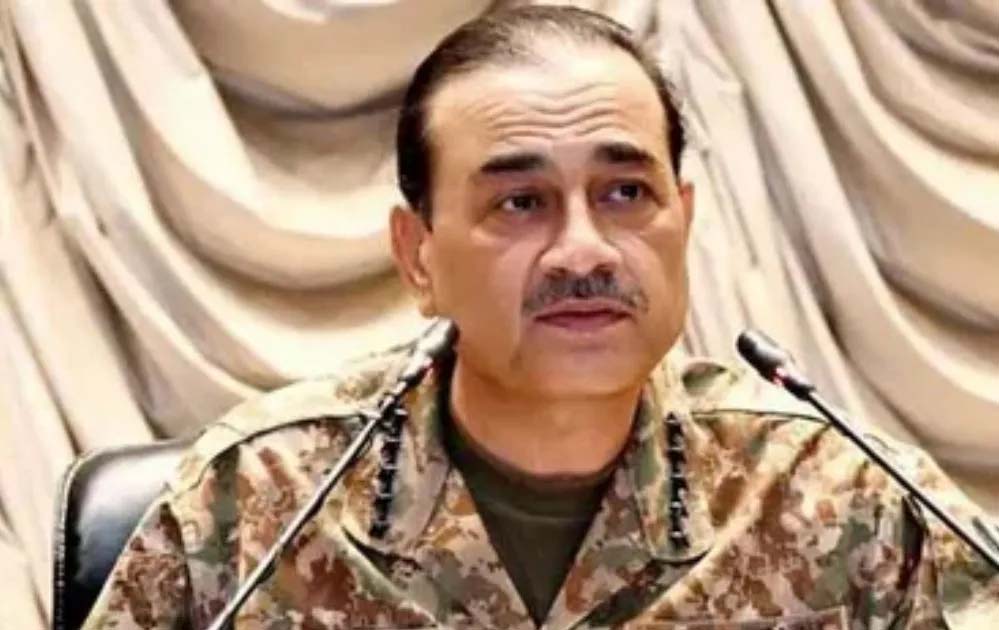 पाकिस्तान में शिया-सुन्नी संघर्ष का खतरा? मुनीर की सांसें फूलीं, उलेमाओं से मिले