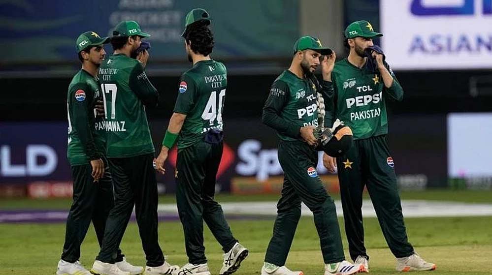 वर्ल्ड कप में भारत से हार के बाद पाकिस्तान के हर खिलाड़ी पर 50 लाख का जुर्माना, नकवी के बयान ने मचाई हलचल