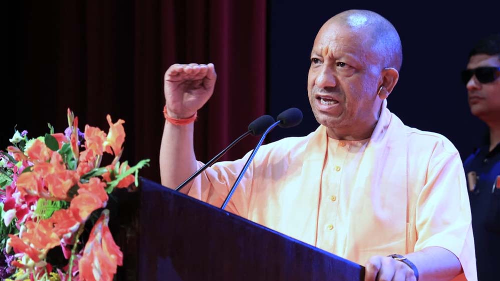 यूपी में 9 लाख सरकारी नौकरियां, सीएम योगी बोले – यूपी अब देश का ग्रोथ इंजन