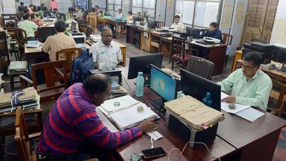 एमपी के सरकारी कर्मचारियों के लिए चिंता की खबर, वेतन कटौती मामले में मोहन सरकार SC जाएगी, 400 करोड़ भुगतान अटका