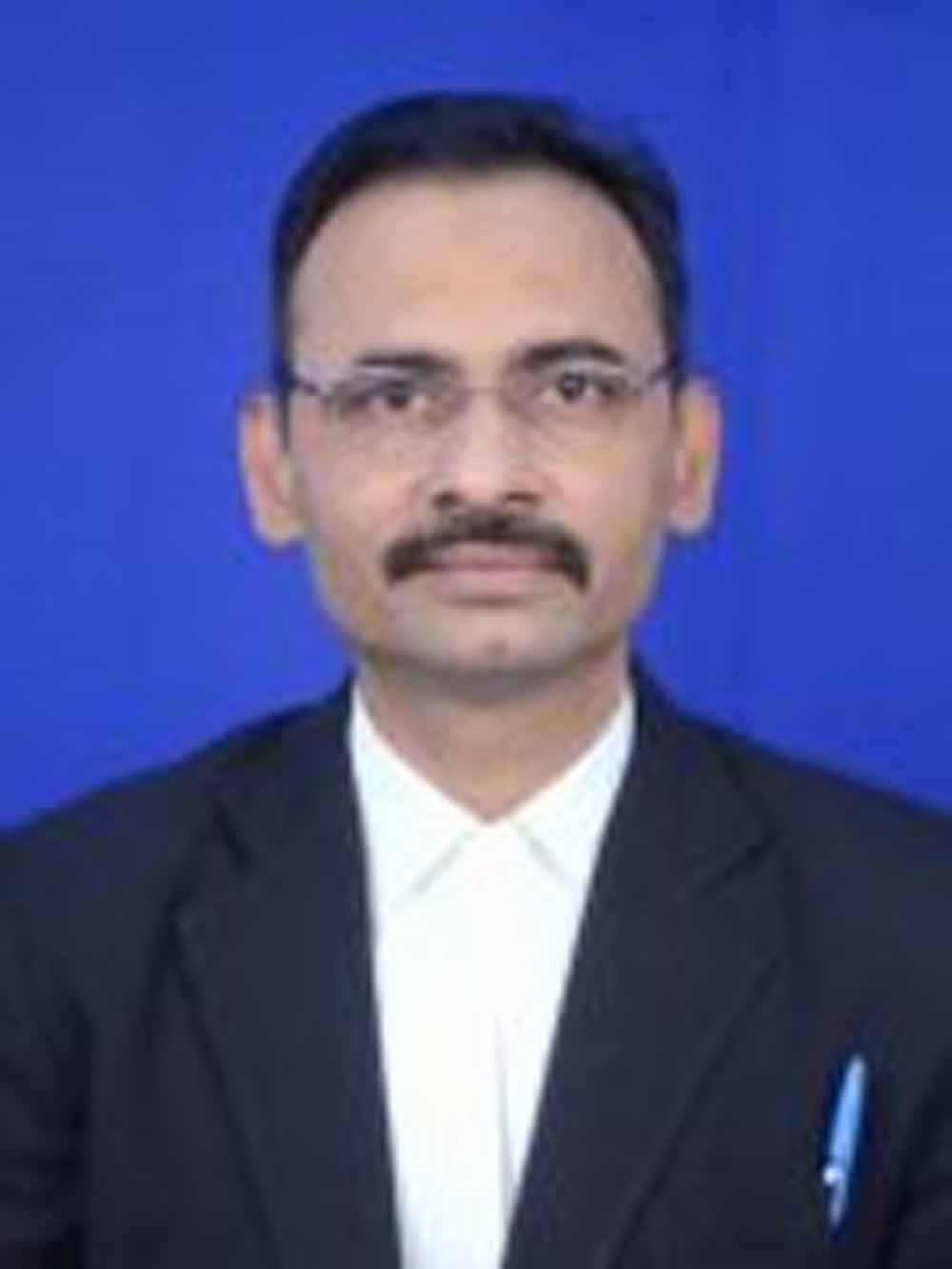 न्यायपालिका में बदलाव: अम्बिकापुर में नई जिम्मेदारी पर पहुंचे जस्टिस शक्ति सिंह राजपूत