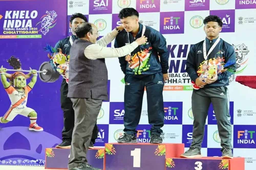 पीठ की चोट के बावजूद किशोर इसाक ने क्लीन एंड जर्क में जीता स्वर्ण