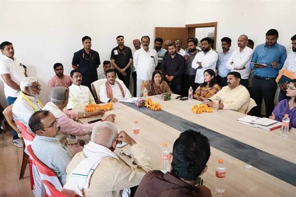 हिनौती गौधाम में अव्यवस्थित निर्माण पर रोक, मास्टर प्लान के मुताबिक काम कराने के निर्देश: उपमुख्यमंत्री शुक्ल