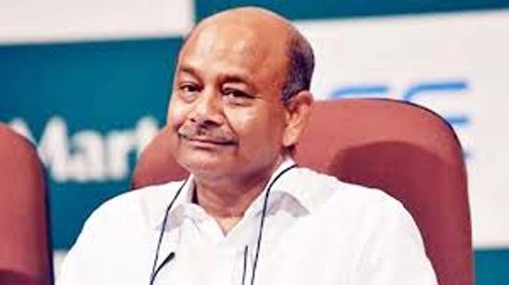 दमानी का मेगा इन्वेस्टमेंट: DMart के मालिक ने 100 साल पुरानी कंपनी में झोंके ₹1100 करोड़