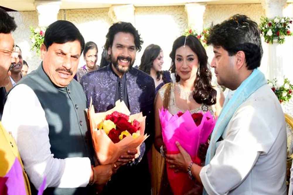 मुख्यमंत्री डॉ. यादव विधायक  देवेन्द्र जैन के पुत्र के वैवाहिक कार्यक्रम में शामिल हुए