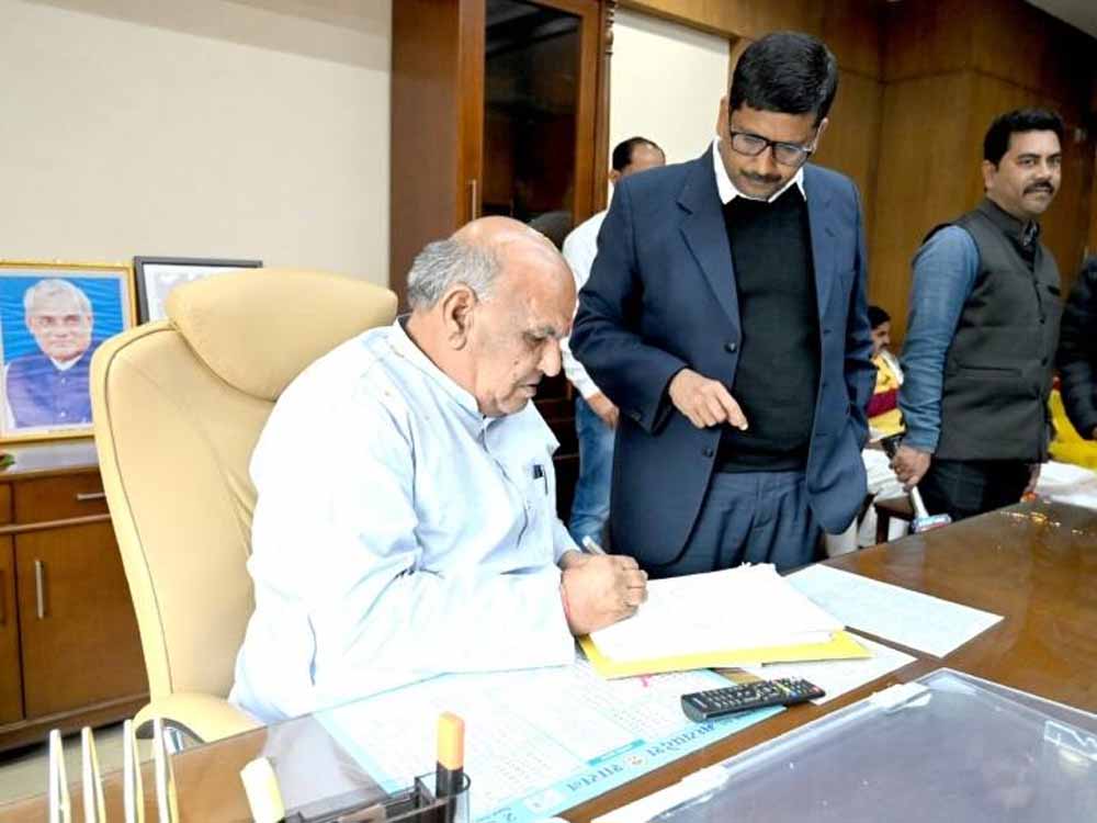 आधुनिक तकनीक से कृषि में बदलाव, प्रदेश ने दर्ज की महत्वपूर्ण उपलब्धि: मंत्री वर्मा 🌾