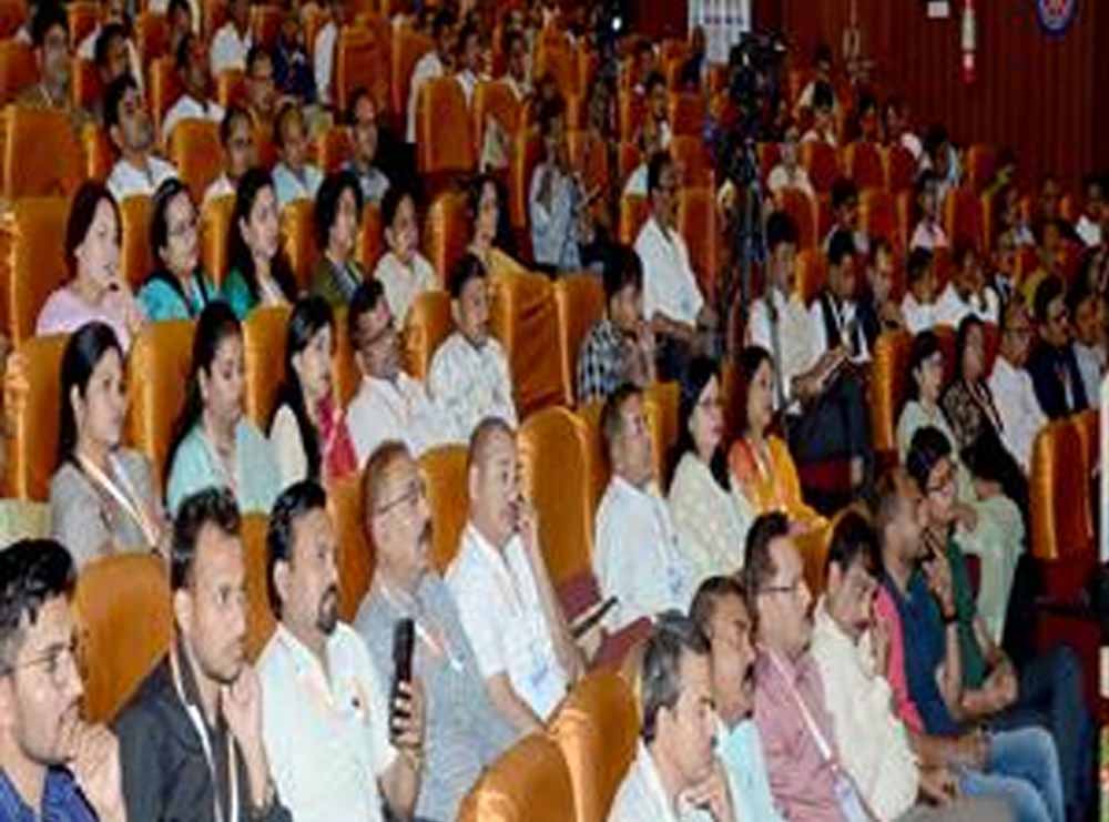 समाज में सकारात्मक बदलाव लाएं स्वयंसेवक: मंत्री परमार ने दिए अहम संदेश