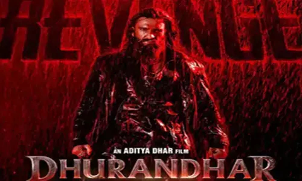 जैसलमेर के रमेश टॉकीज पहुंचे बॉलीवुड फिल्ममेकर करण जौहर और अपनी टीम के साथ प्राइवेट स्क्रीनिंग में लुत्फ उठाकर फैंस को दिया बड़ा सरप्राइज