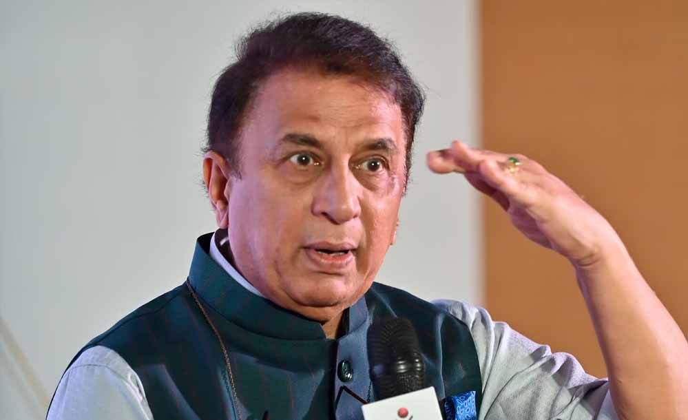 सुनील गावस्कर ने सनराइजर्स पर किया हमला, पाकिस्तानी खिलाड़ियों को पैसा देने को भारतीयों की हत्या में योगदान बताया