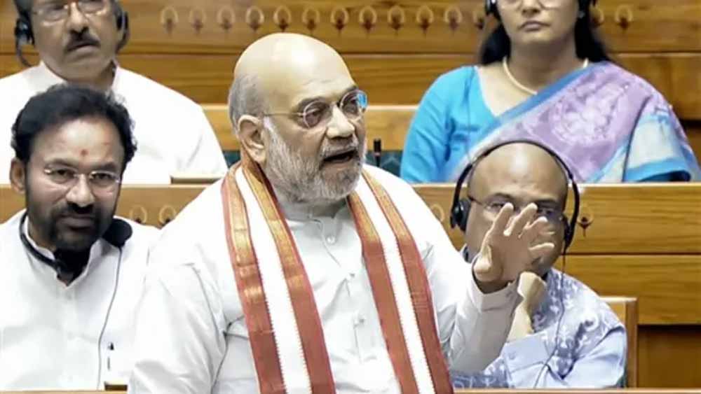 स्पीकर के खिलाफ अविश्वास प्रस्ताव पर अमित शाह का पलटवार—लोकतंत्र का किया जा रहा अपमान