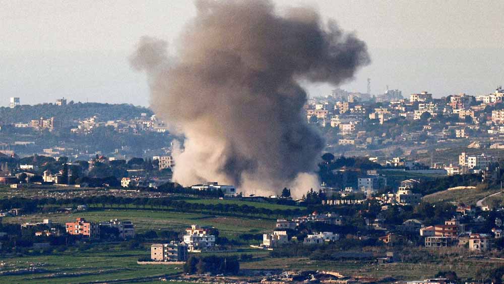 बेरूत में मिसाइल अटैक से हड़कंप, इमारत जमींदोज, 6 लोगों की गई जान