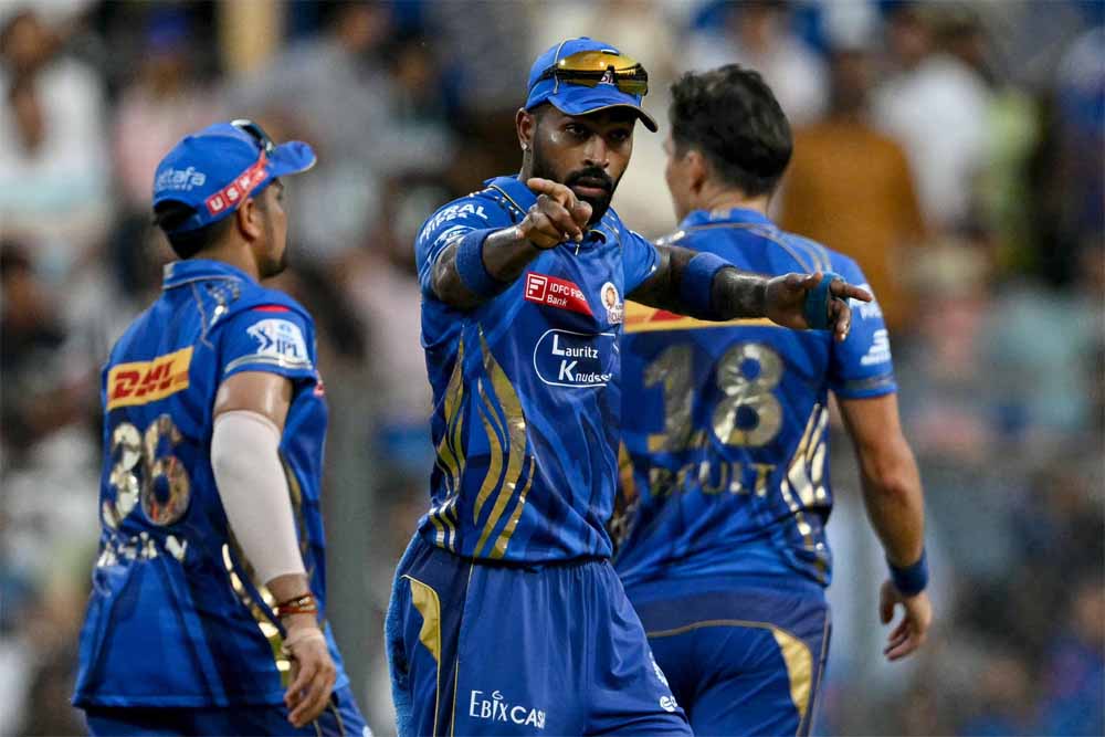 IPL में मुंबई इंडियंस बनी नंबर-1, एक टीम के खिलाफ सबसे ज्यादा जीत का कारनामा