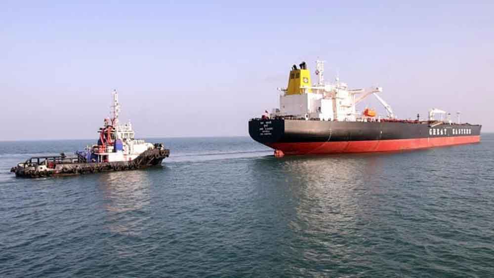 मिडिल ईस्ट संकट के बीच भारत को राहत, दो तेल जहाज होर्मुज मार्ग से पहुंचने की तैयारी