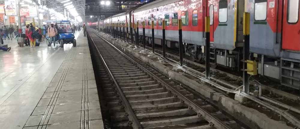यात्रियों को मिलेगी राहत: भोपाल रेल रूट की सुरक्षा बढ़ाने और देरी रोकने के लिए करोड़ों का टेंडर