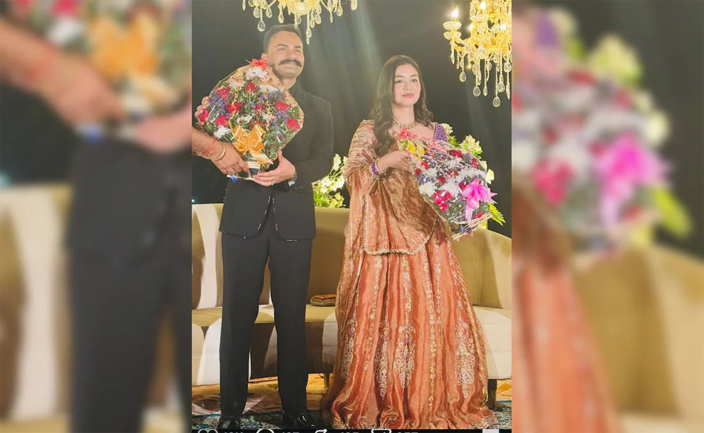 गोरखपुर में शुरू हुई प्रेम कहानी अब पहुंचेगी मुकाम पर आईपीएस कृष्ण कुमार और अंशिका की शादी की रस्में शुरू