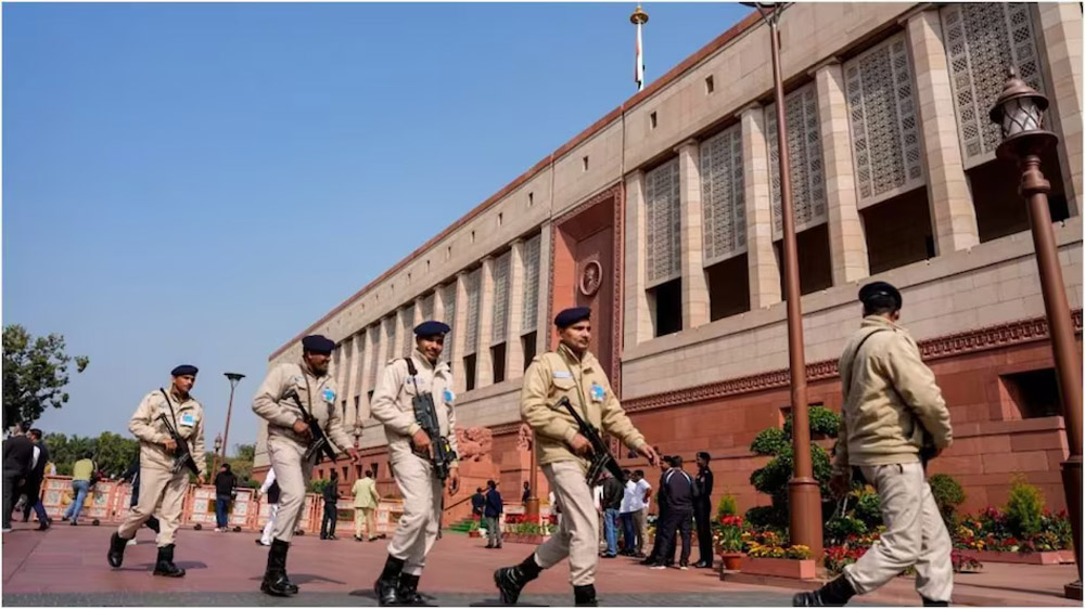 संसद में नौकरी पाने का सुनहरा मौका, 10वीं पास से लेकर ग्रेजुएट तक के लिए पद, जानें कैसे करें आवेदन