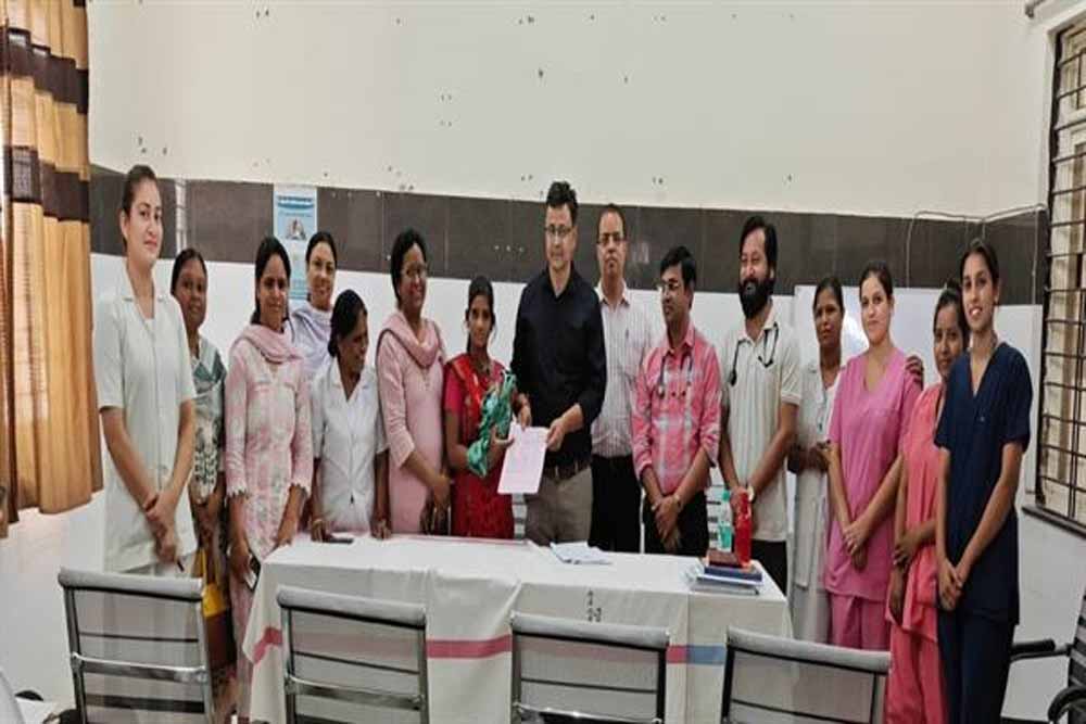 उप मुख्यमंत्री शुक्ल ने की रतलाम एसएनसीयू टीम के समर्पित प्रयास की सराहना