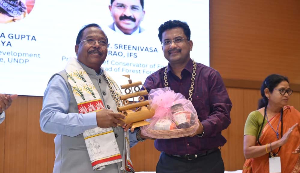 जनजातीय आस्था से जल जंगल का संरक्षण हो रहा है – मंत्री रामविचार नेताम का बयान