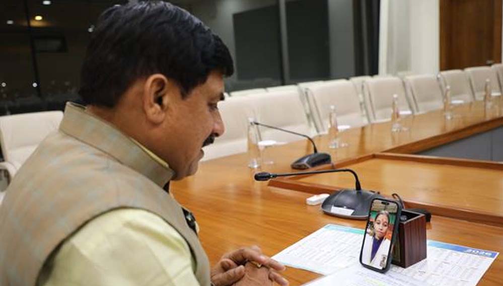 डॉ. यादव ने वीडियो कॉल के माध्यम से कु. प्रतिभा सिंह को बधाई दी