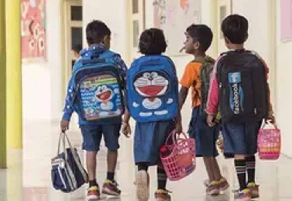 यूपी में ड्रॉपआउट रोकने की रणनीति तेज, घर-घर सर्वे से शिक्षा अभियान को गति