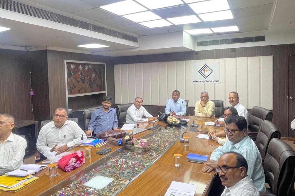 झारखंड आवास बोर्ड की 6 सदस्यीय टीम का छत्तीसगढ़ दौरा, आवास योजनाओं का अध्ययन होगा