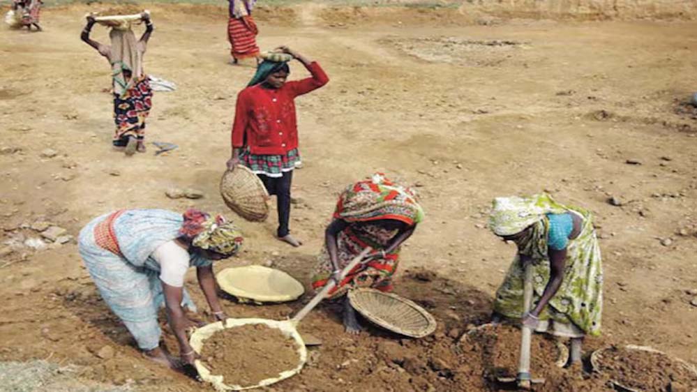 दिहाड़ी मजदूरों के लिए खुशखबरी, केंद्र सरकार करेगी पुख्‍ता इंतजाम, अब दाल-रोटी पर नहीं आएगी आफत