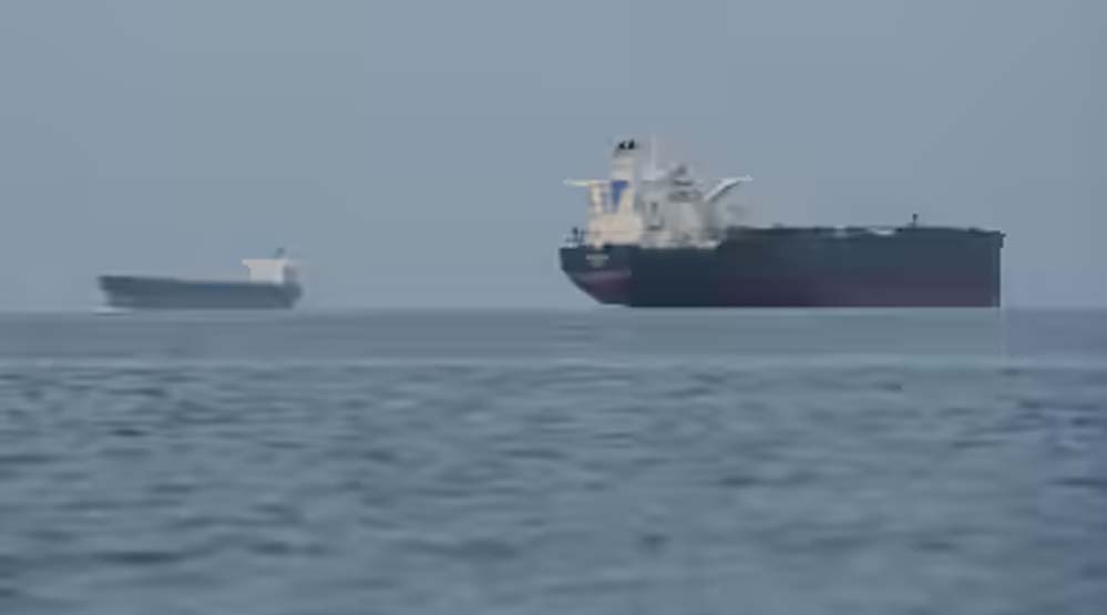 होर्मुज में भारतीय जहाज पर हमले के बाद तेहरान का जवाब, 10 अहम अपडेट्स