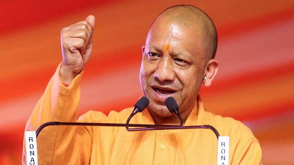 योगी सरकार का असर: सीएम डैशबोर्ड में हमीरपुर टॉप, बुनियादी सुविधाओं के विस्तार से यूपी बना ‘उत्तम प्रदेश’