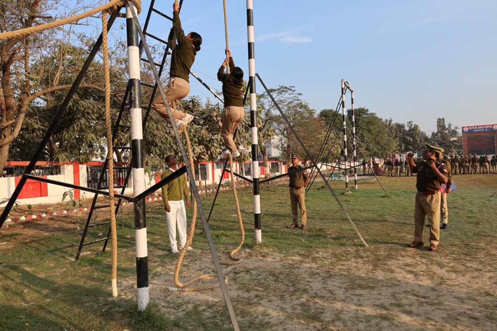 वाराणसी पुलिस लाइन में ट्रेनिंग पूरी, 491 महिला आरक्षियों को जल्द मिलेगा कानून-व्यवस्था संभालने का जिम्मा