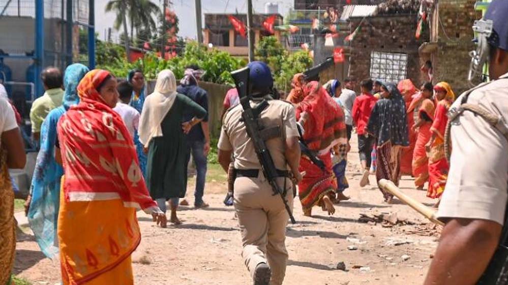 बंगाल चुनाव में 8 हजार पोलिंग बूथ हुए सुपर सेंसेटिव, 135 दबंगों की गिरफ्तारी