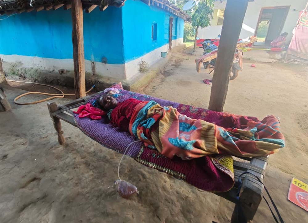 कैंसर पीड़िता को जिला अस्पताल में भर्ती किया गया, कलेक्टर ने सुनिश्चित किया बेहतर इलाज