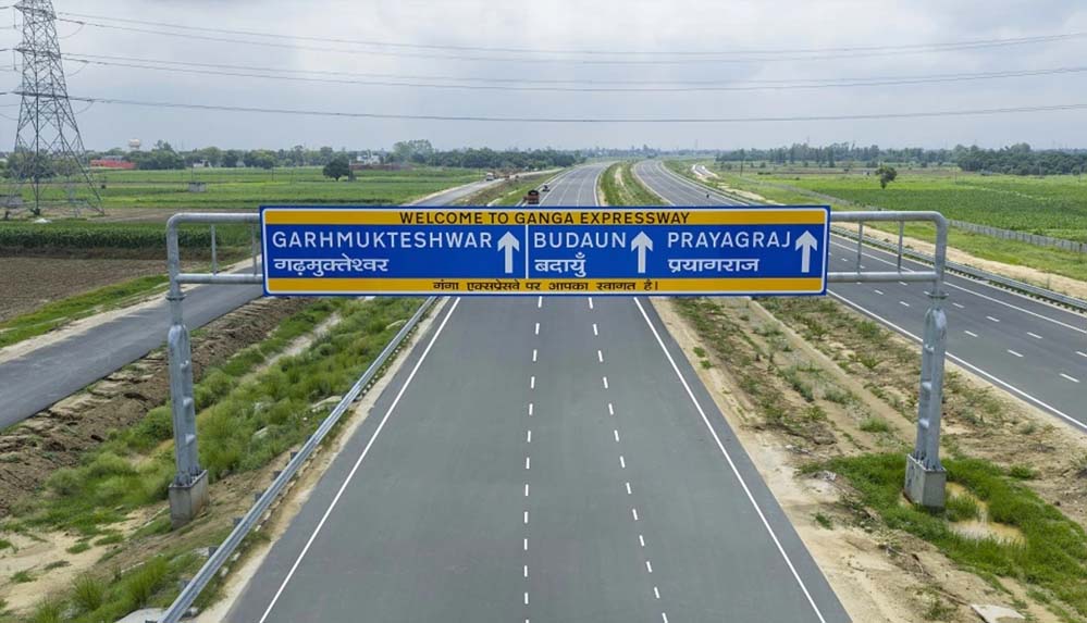 Ganga Expressway: 594KM लंबा एक्सप्रेसवे जो 12 जिलों को जोड़ेगा, पश्चिमी और पूरब यूपी की होगी कनेक्टिविटी