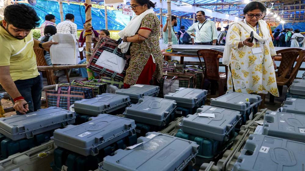 बंगाल में सत्ता की लड़ाई, कोलकाता, हावड़ा और 24 परगना की 91 सीटें करेंगी फैसला