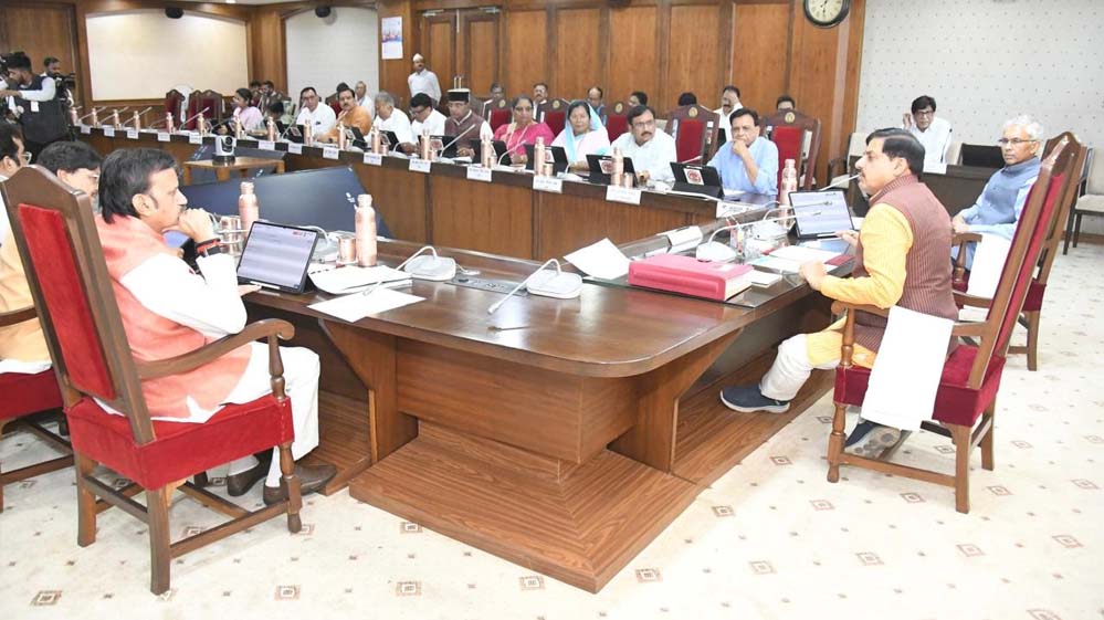 53 हजार करोड़ की योजनाओं पर कैबिनेट की मंजूरी, PWD की 26,311 करोड़ की परियोजनाओं को जारी रखने का फैसला