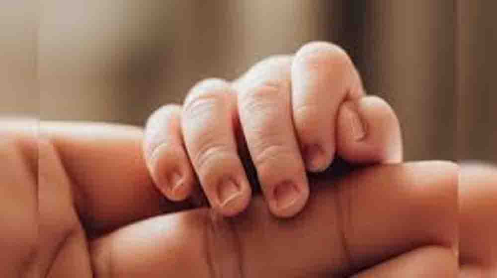 हजारों मील दूर से आए माता-पिता, गंभीर बीमारी के बावजूद इटालियन दंपती ने गोद लिया राजस्थान का लाल