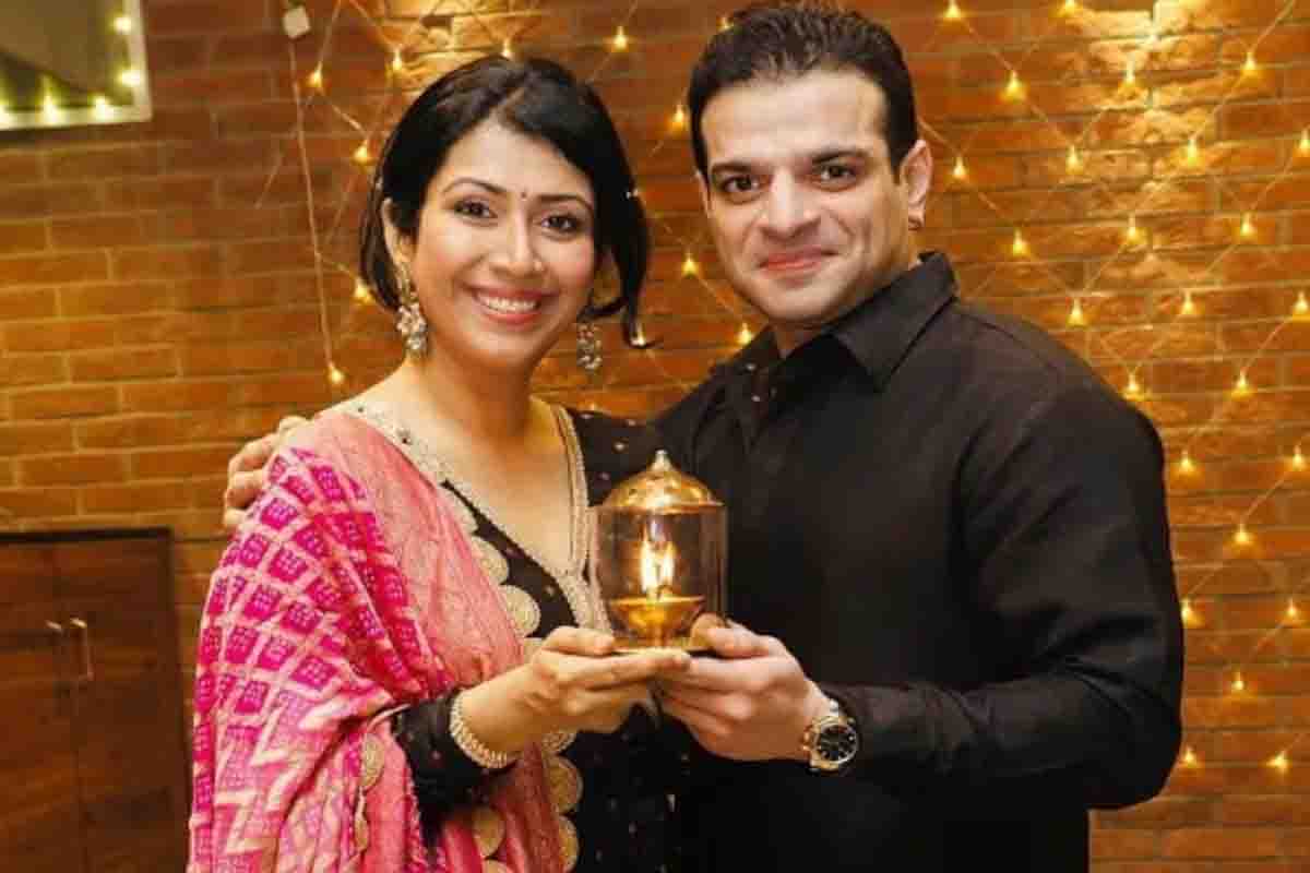 करण पटेल और अंकिता भार्गव के तलाक की खबरें निकलीं महज अफवाह, पत्नी अंकिता ने चुप्पी तोड़ते हुए ट्रोलर्स को दिया करारा जवाब