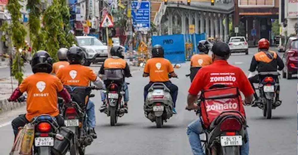 डिलीवरी फी के कारण 20 का सामान 200 में आ रहा! भारतीय क्या गंवा रहे हैं इस झमेले में?