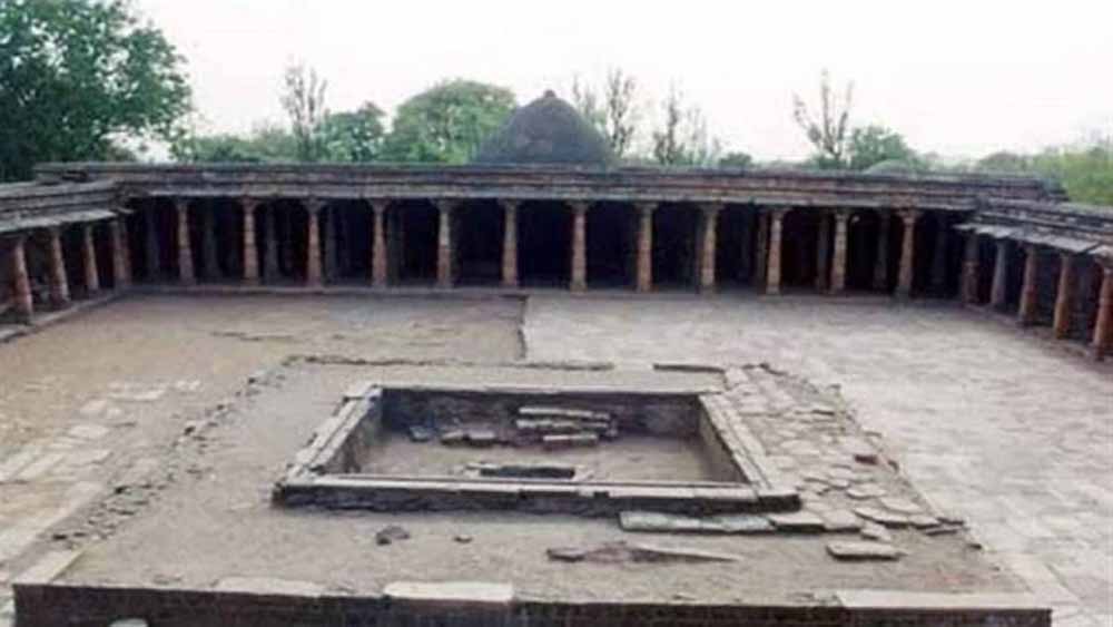 भोजशाला केस में नई दलील: 1978 के सर्वे रिपोर्ट का हवाला, मंदिर होने का दावा कोर्ट में पेश