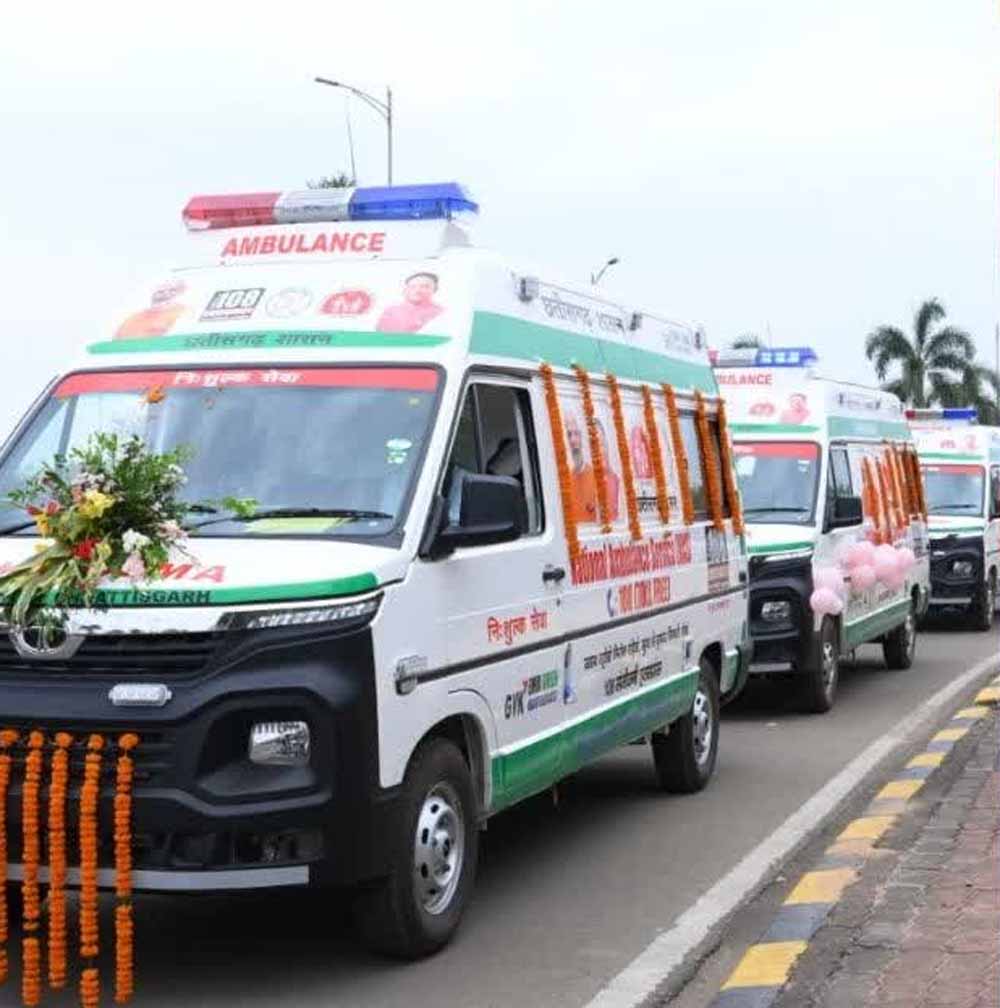 स्वास्थ्य ढांचा मजबूत करने की पहल: बस्तर में 15 एम्बुलेंस शामिल