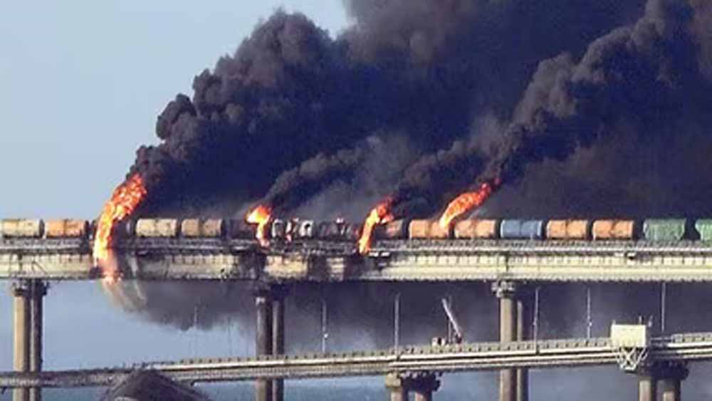 मिडिल ईस्ट में बढ़ा तनाव: ईरान के इंफ्रास्ट्रक्चर पर हमले शुरू, हाईवे और रेलवे ब्रिज पर ताबड़तोड़ अटैक