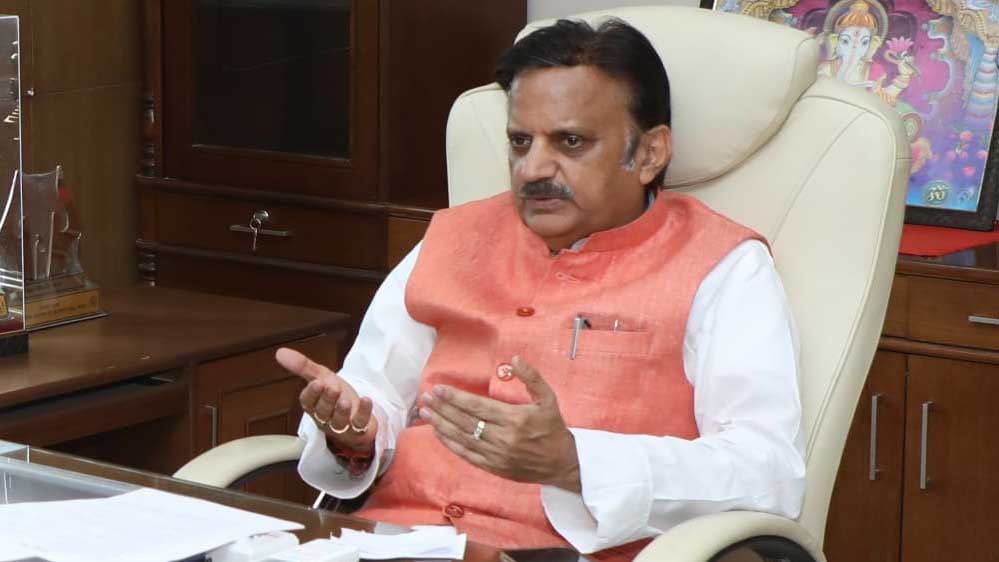 चिकित्सा छात्रों को समय से छात्रवृत्ति देने का निर्देश, उप मुख्यमंत्री शुक्ल ने किया आदेश