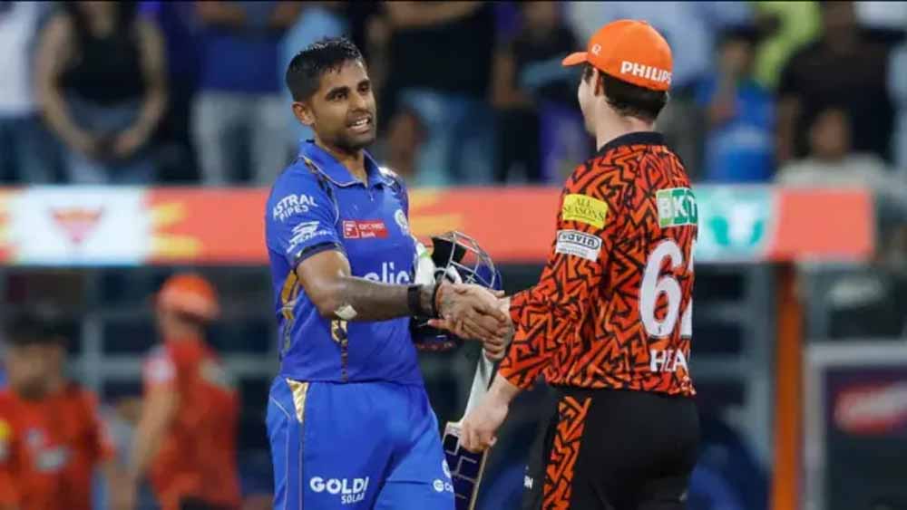 मुंबई इंडियंस ने जीता टॉस, वानखेड़े में हैदराबाद पहले करेगी गेंदबाजी