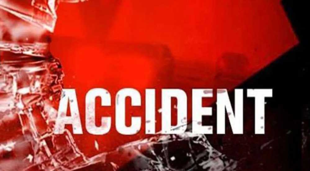 डिंडौरी में ट्रक से टक्कर में 5 की मौत, प्रशासन ने पीड़ित परिवारों को 4-4 लाख रुपये की सहायता दी